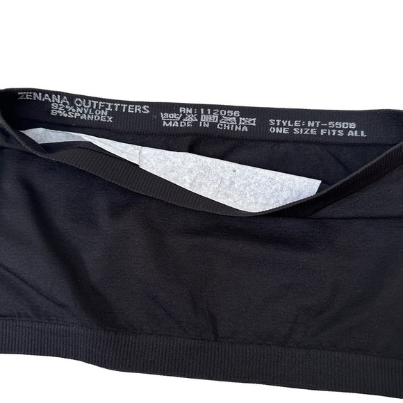 Zenana Outfitters Black Strapless Bandeau Top One Size - Picture 4 of 4